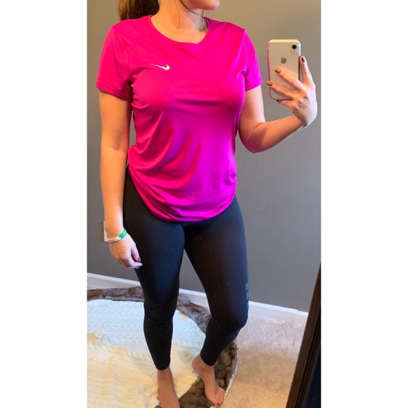 Nike Tops - Nike drifit shirt